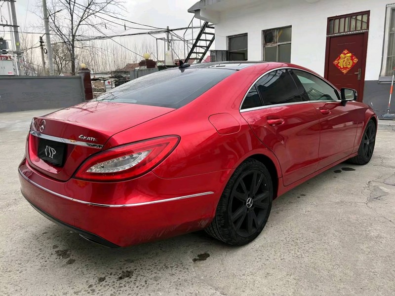 济宁13年奔驰CLS7