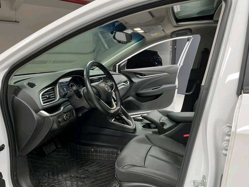 成都20年别克英朗7