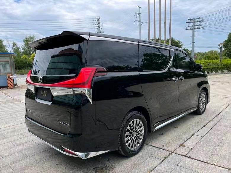 盐城21年雷克萨斯LM300H8