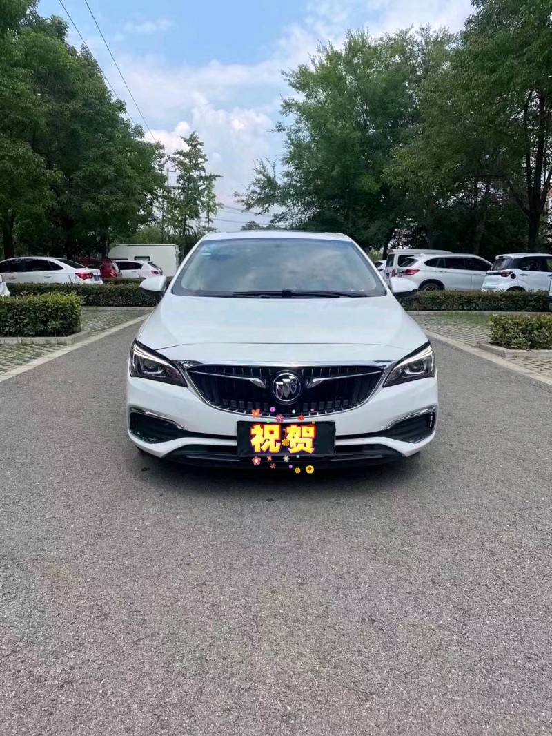 徐州18年别克威朗1