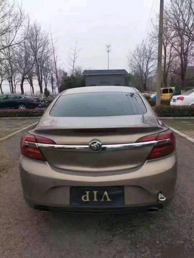 徐州14年别克君威6