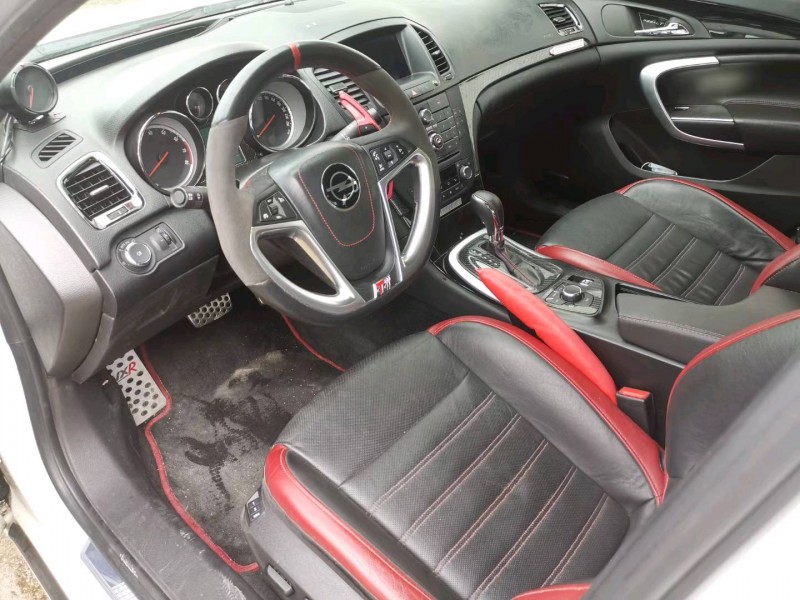 徐州13年别克君威GS8