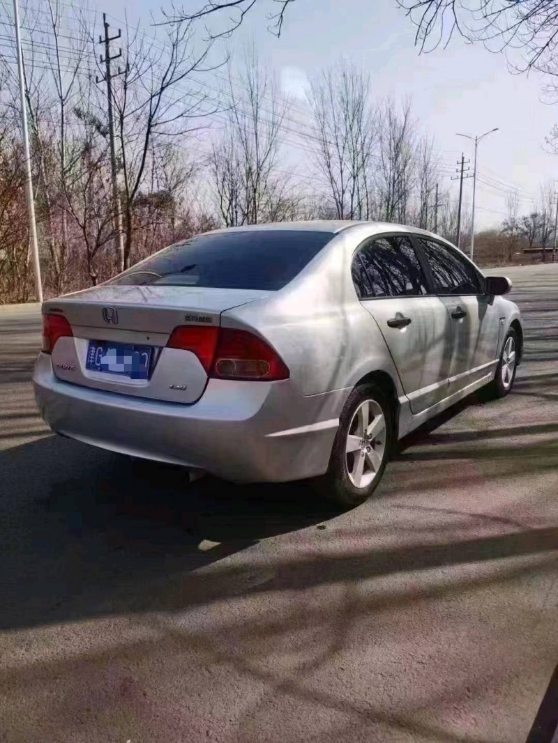 北京11年本田思域4