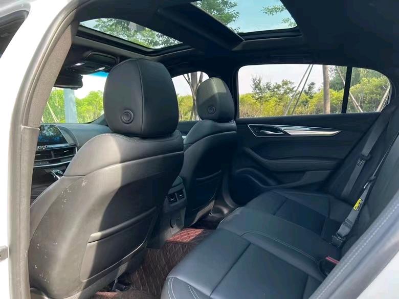 盐城20年凯迪拉克CT55