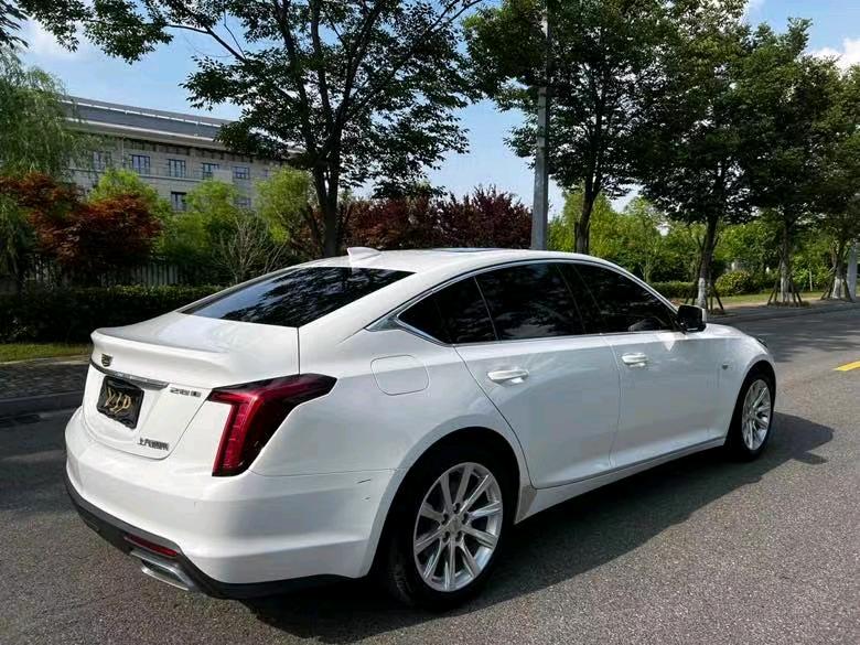 盐城20年凯迪拉克CT58