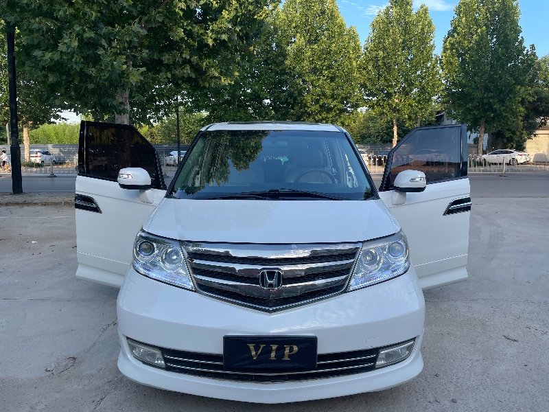 济宁14年本田艾力绅10