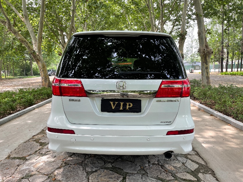 济宁14年本田艾力绅11