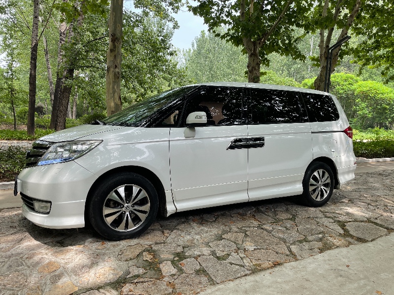 济宁14年本田艾力绅4