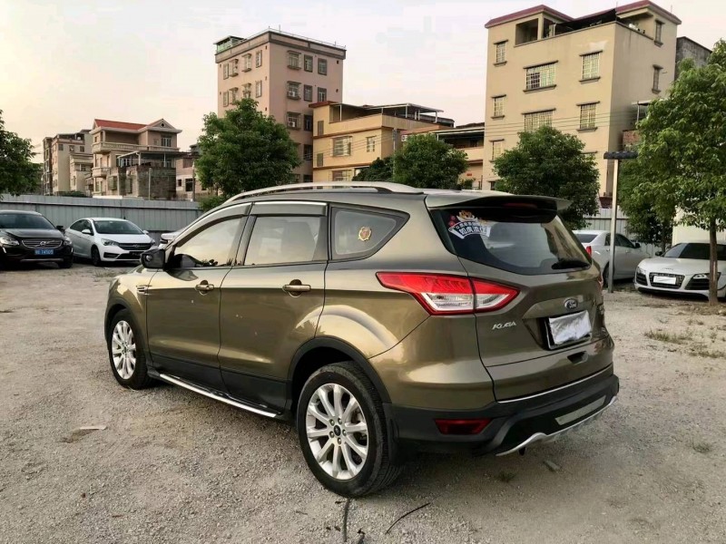 广州15年福特翼虎4