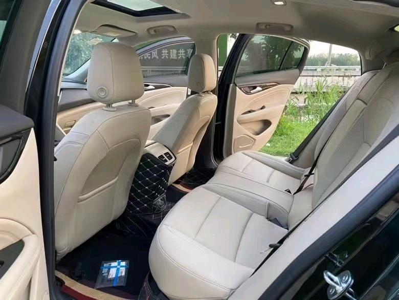 徐州21年别克君威7