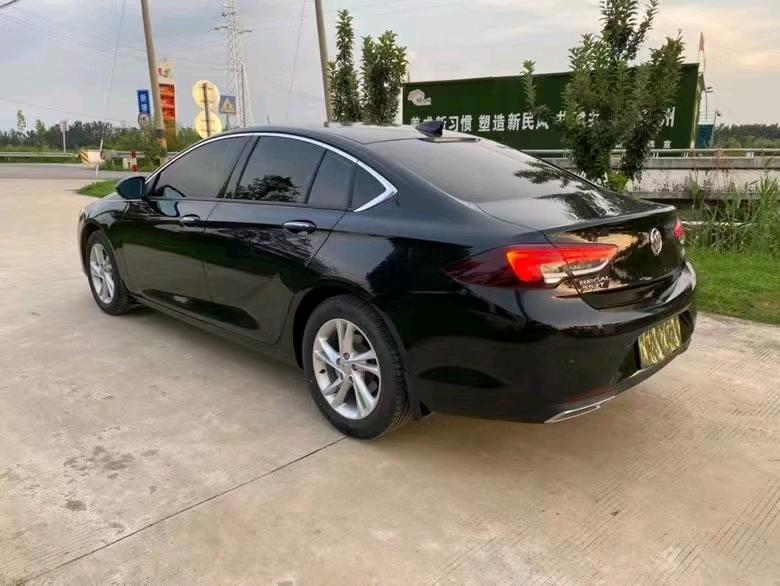 徐州21年别克君威8