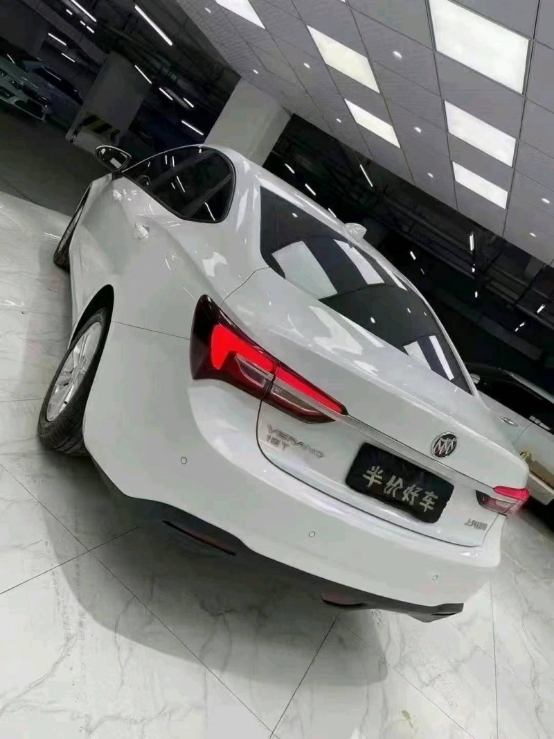 成都21年别克威朗3