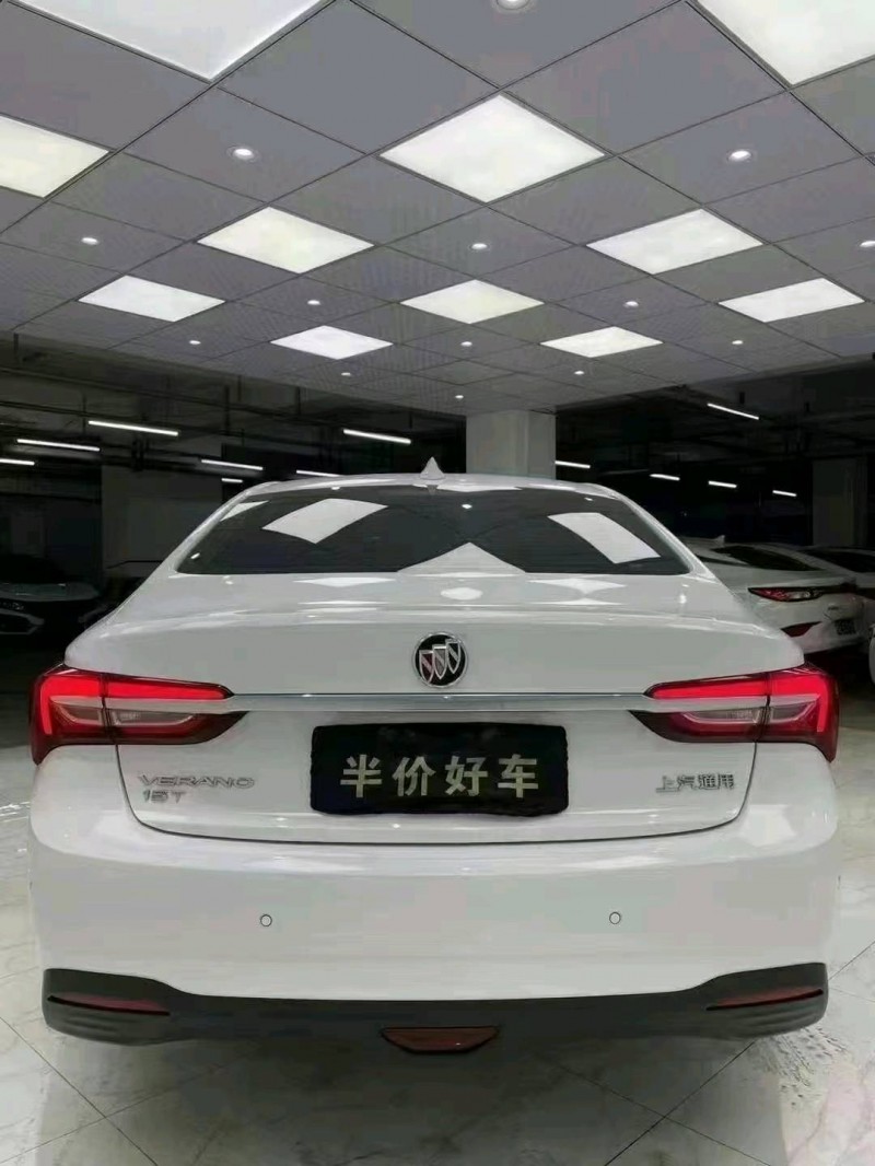 成都21年别克威朗4