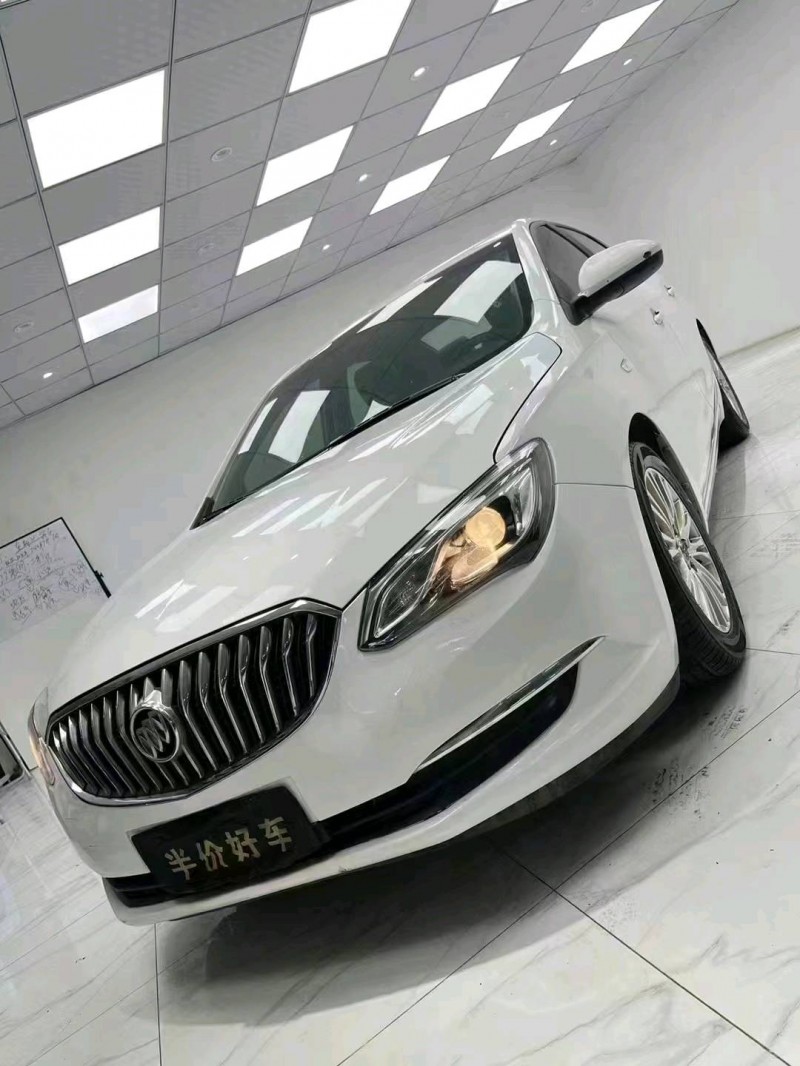 成都18年别克英朗6