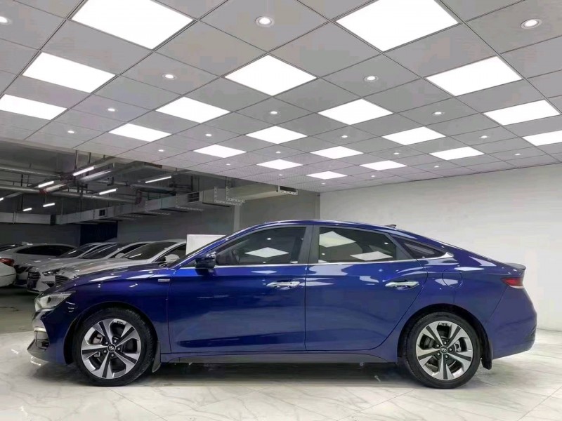 成都20年现代菲斯塔3