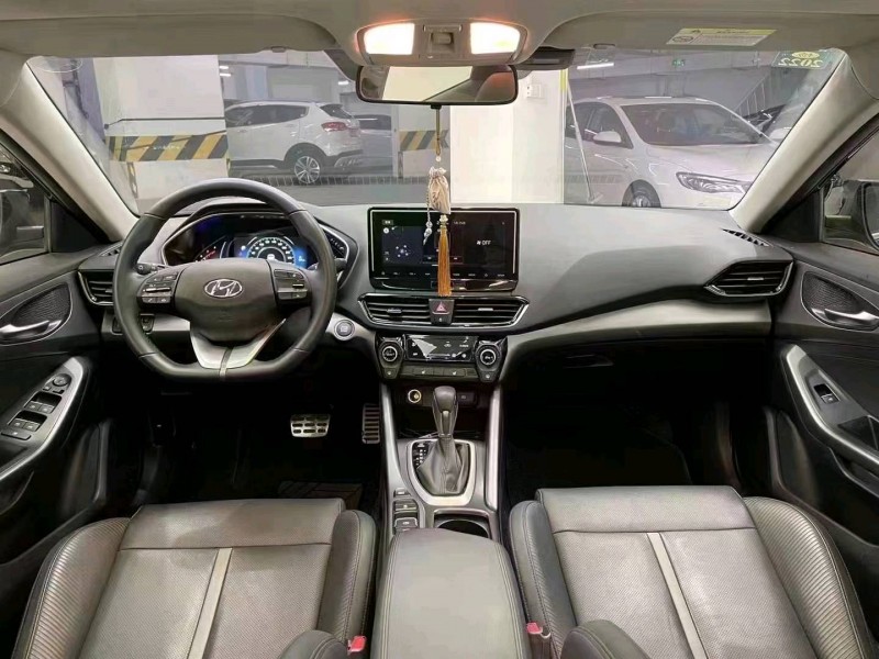 成都20年现代菲斯塔9