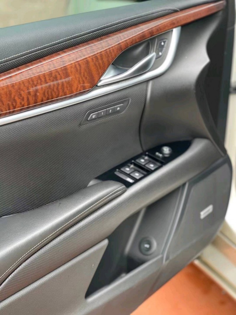 潍坊16年凯迪拉克XTS6