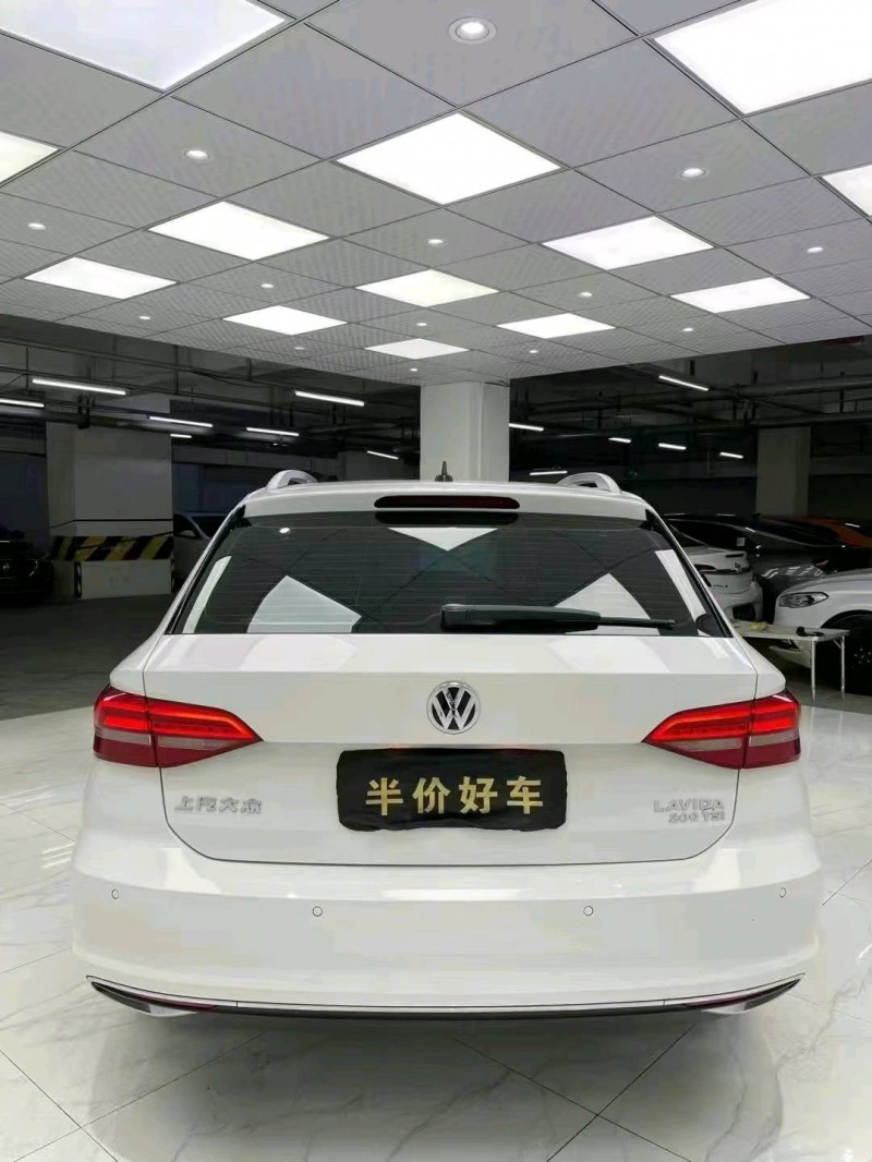 成都21年大众朗逸5