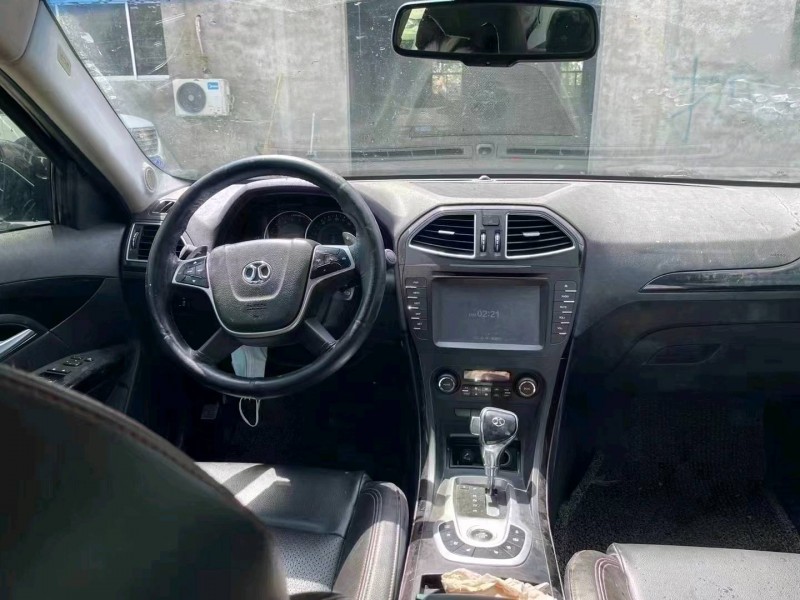 北京15年北汽绅宝D708