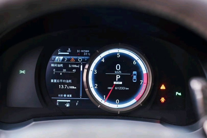 东莞14年雷克萨斯IS7