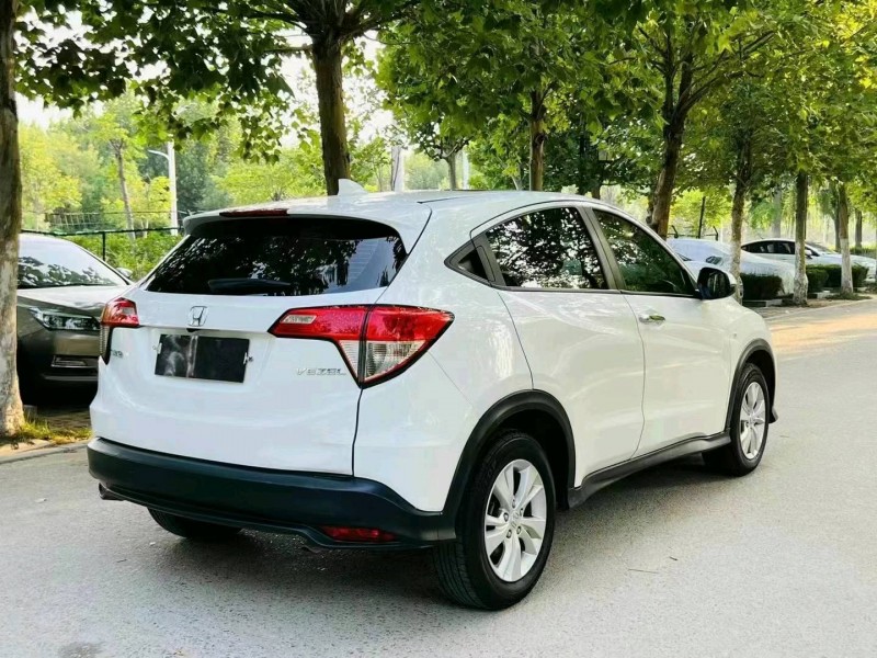 枣庄21年本田缤智1