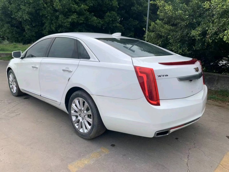 东莞17年凯迪拉克XTS4