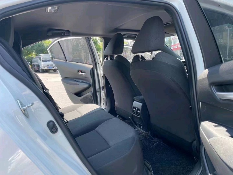 北京20年丰田雷凌7