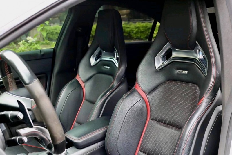 东莞15年奔驰AMG7