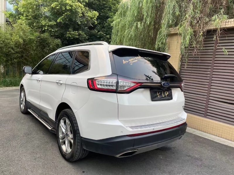 成都16年福特锐界1