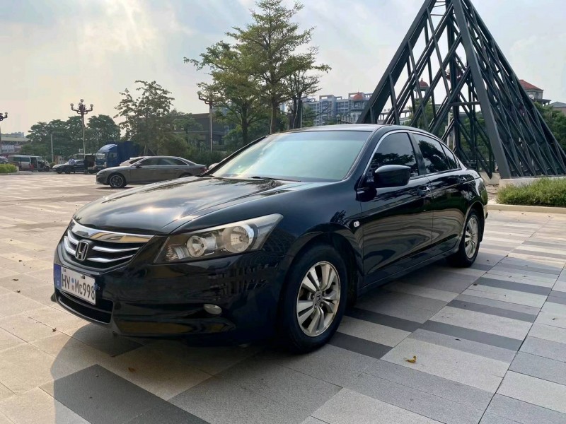 东莞12年本田雅阁2