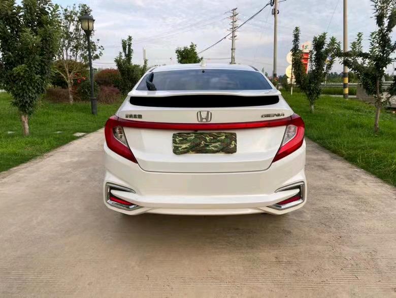 徐州17年本田竞瑞8