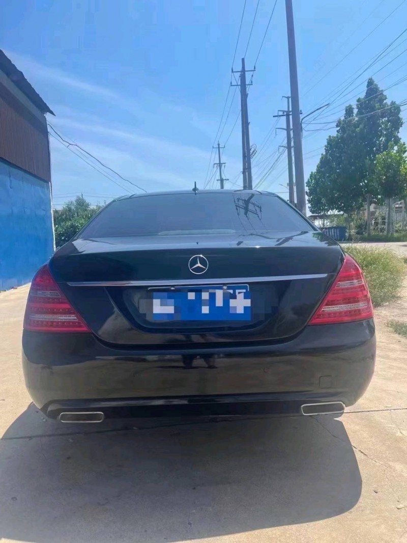 东营13年奔驰S7