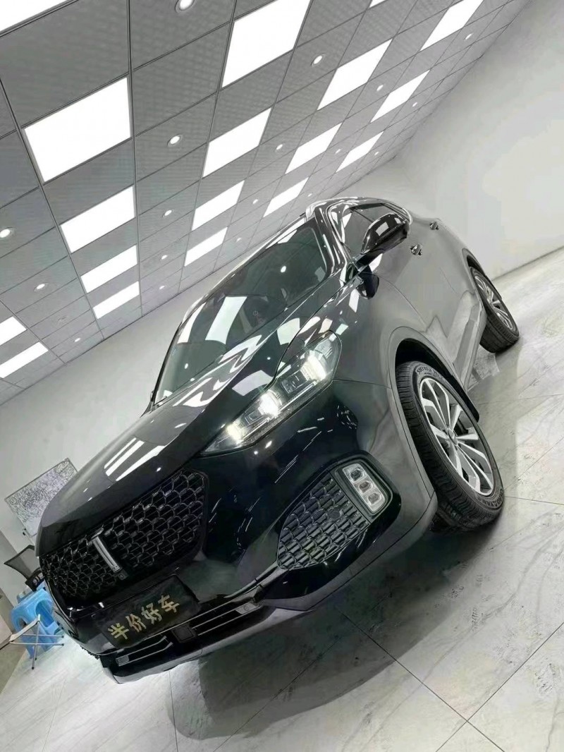 成都20年长城汽车WEY VV68