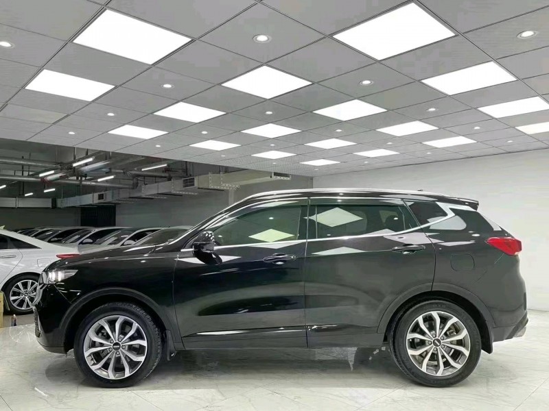 成都20年长城汽车WEY VV67