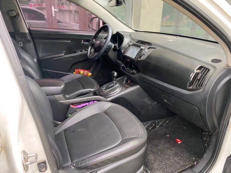 徐州14年起亚智跑5