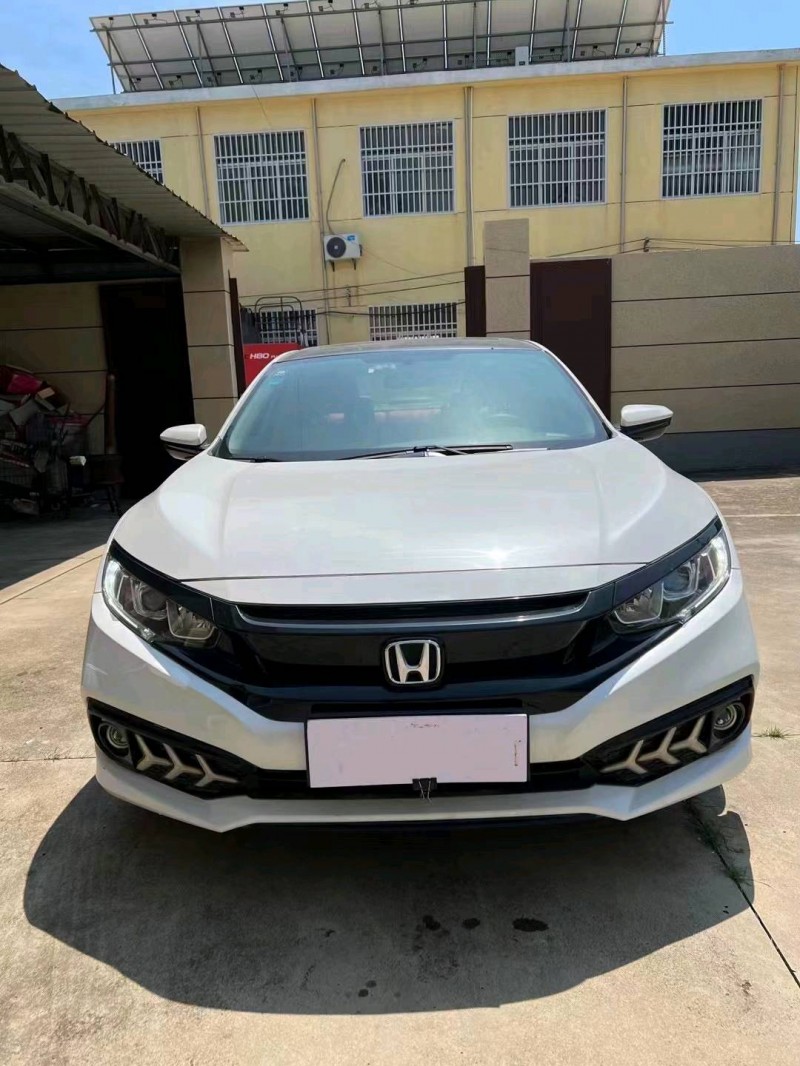 苏州19年本田思域1