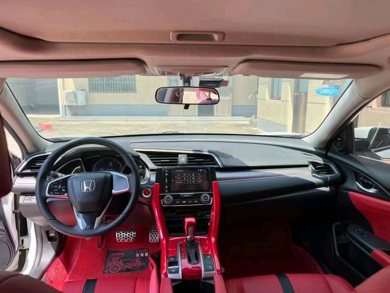 苏州19年本田思域5