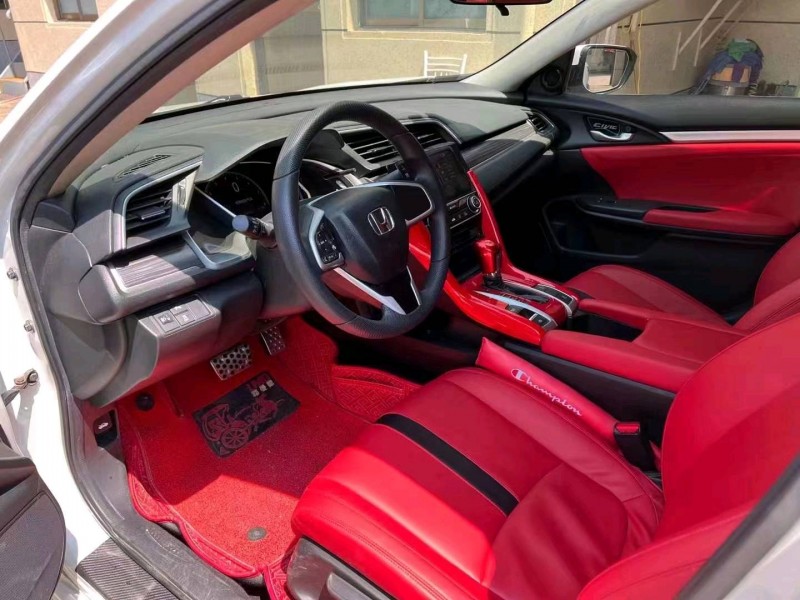 苏州19年本田思域8