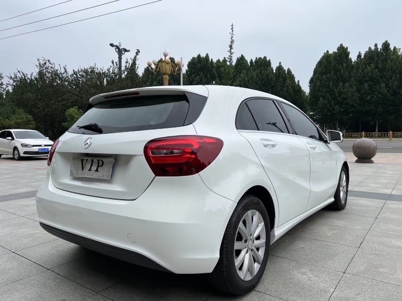 枣庄16年奔驰A2