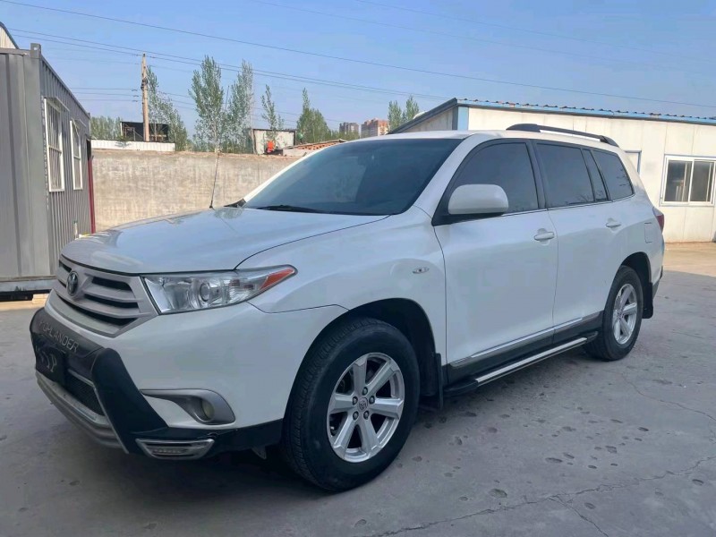 济宁13年丰田汉兰达7