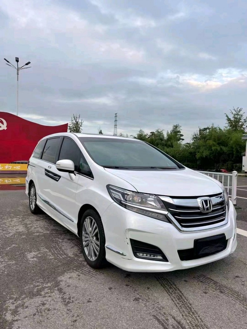 东营19年本田艾力绅2