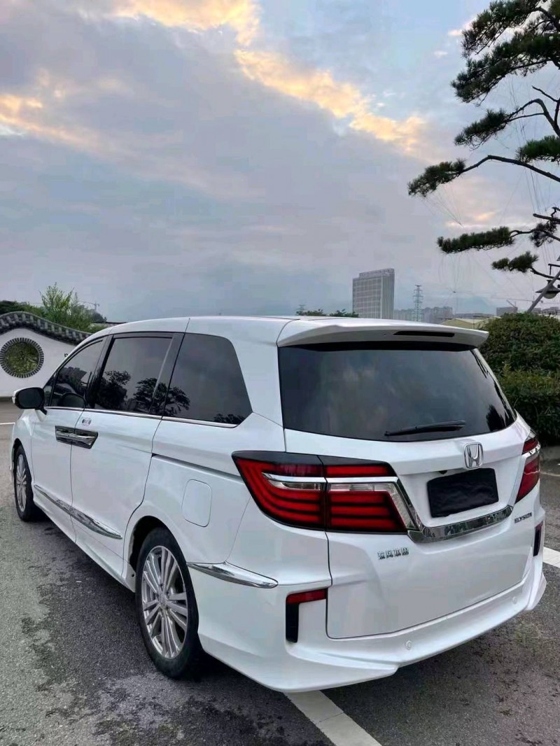 东营19年本田艾力绅6