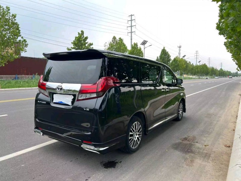 潍坊16年丰田埃尔法5