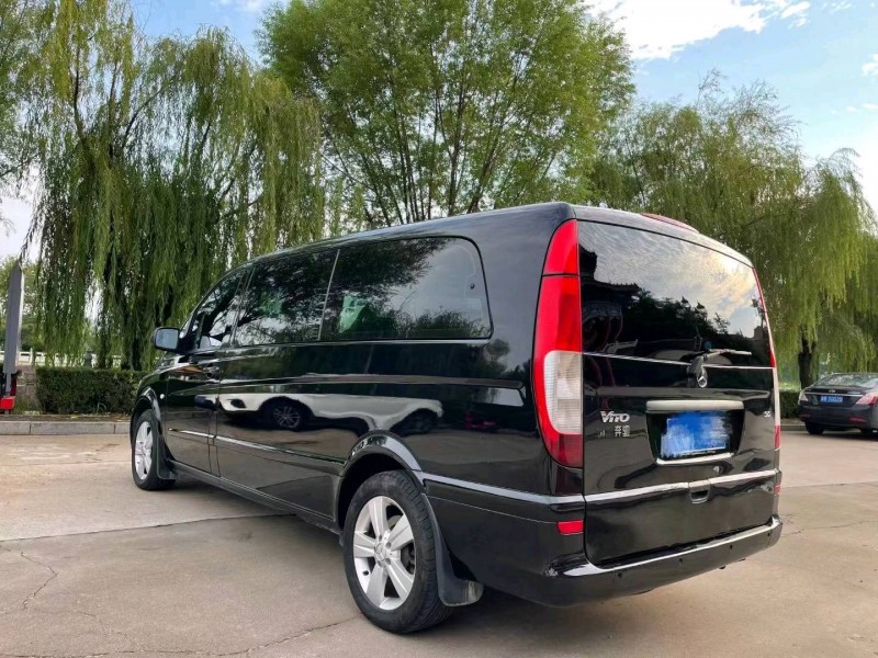 枣庄13年奔驰威霆3