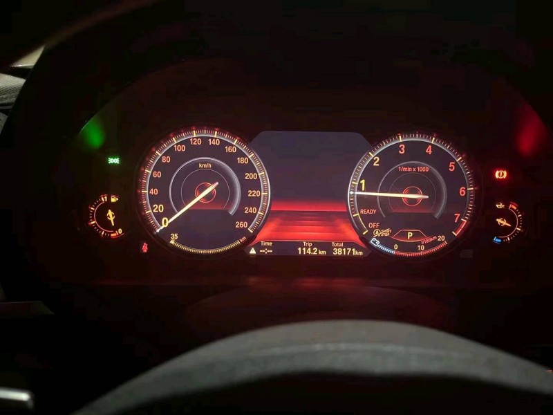 苏州18年宝马3系8