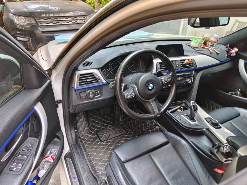 北京18年宝马3系2