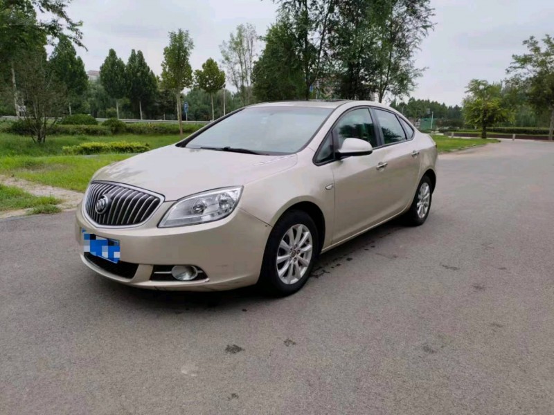 东营11年别克英朗GT7