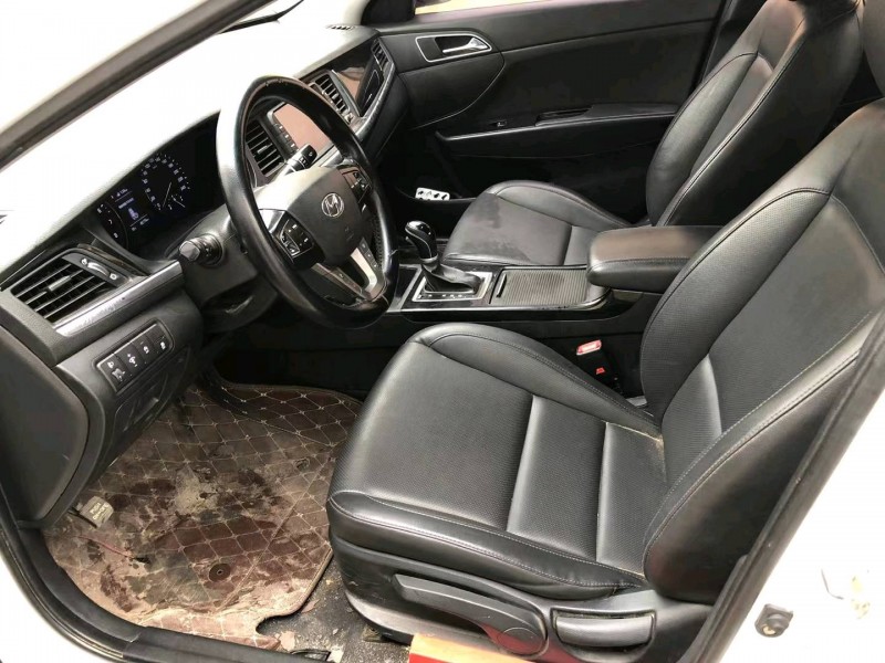 济宁17年现代名图4