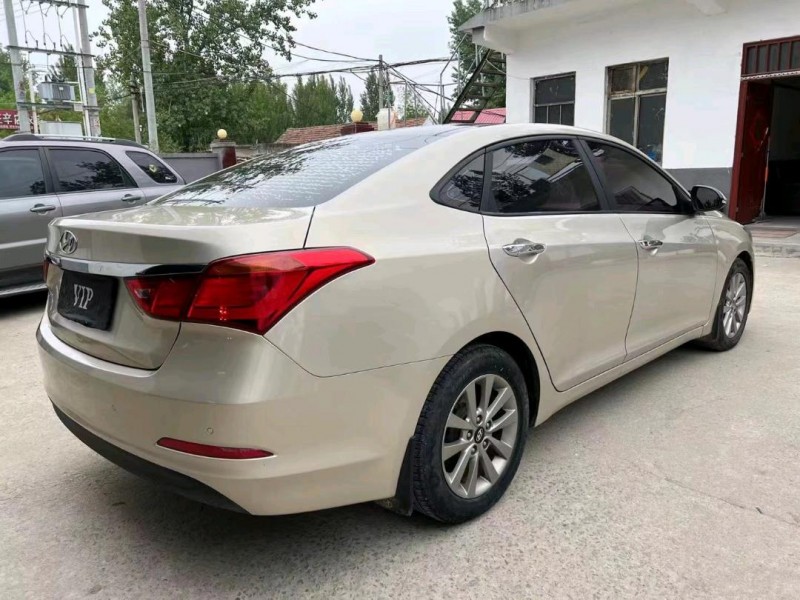 济宁15年现代名图3