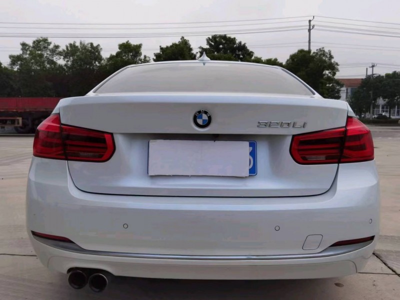 徐州17年宝马3系9